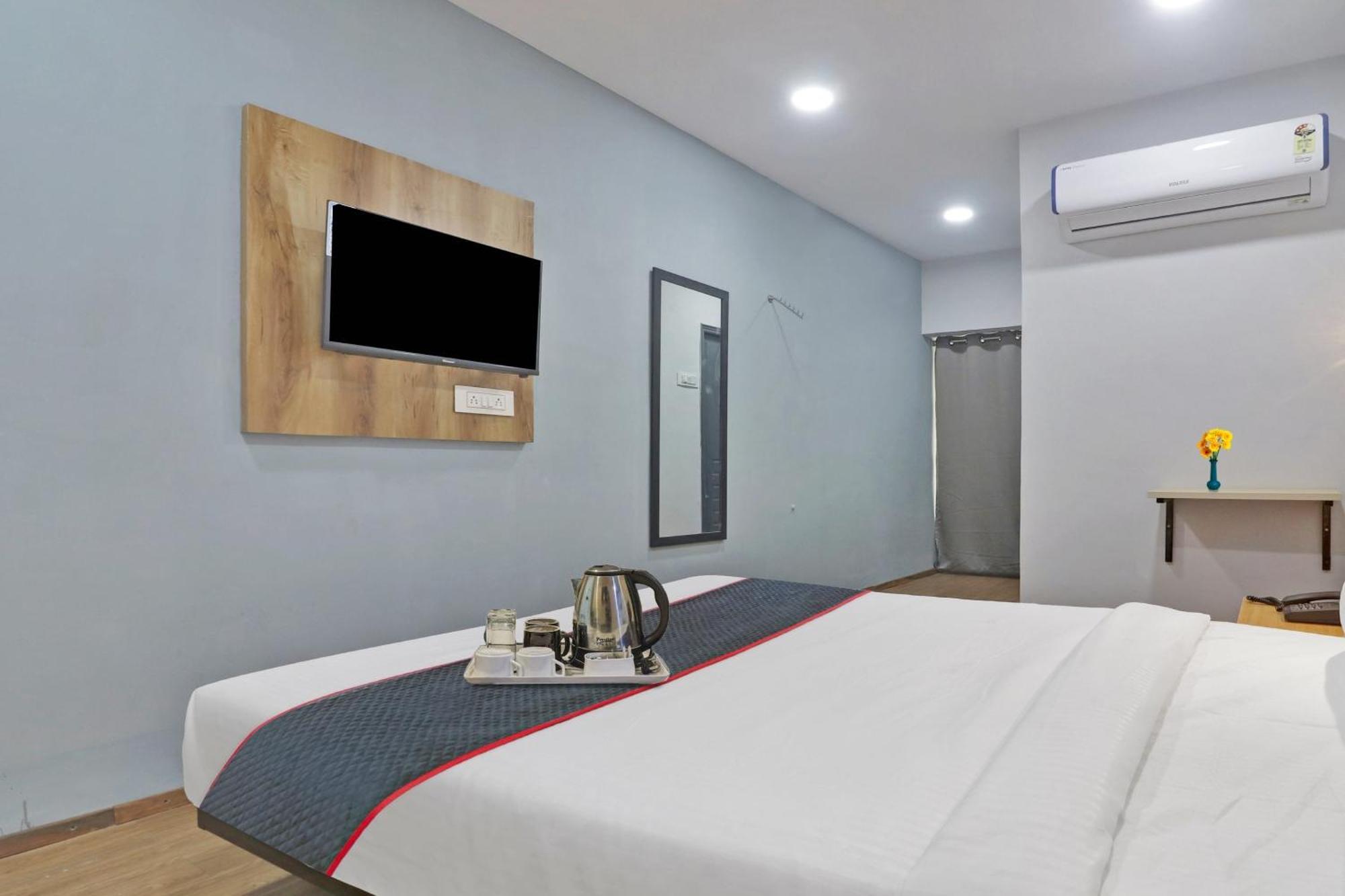 מלון היידראבד Townhouse S Continental מראה חיצוני תמונה